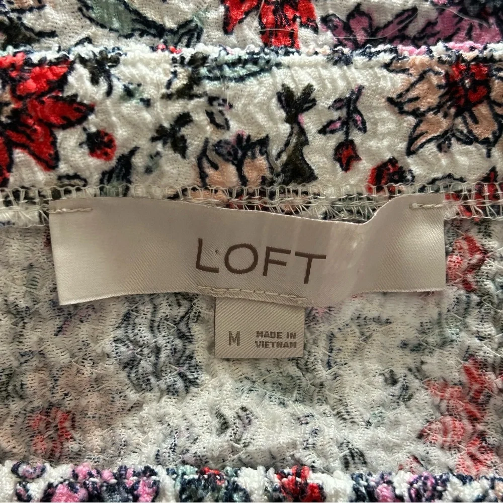 LOFT Floral Knit Top‎ Blouse Textured Womens Medium Boho Cottage Fairy Botanical